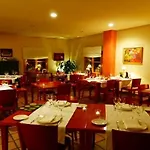 L'estacio מלון