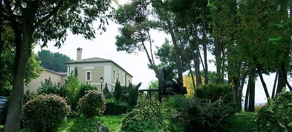 호텔 L'estacio 3*